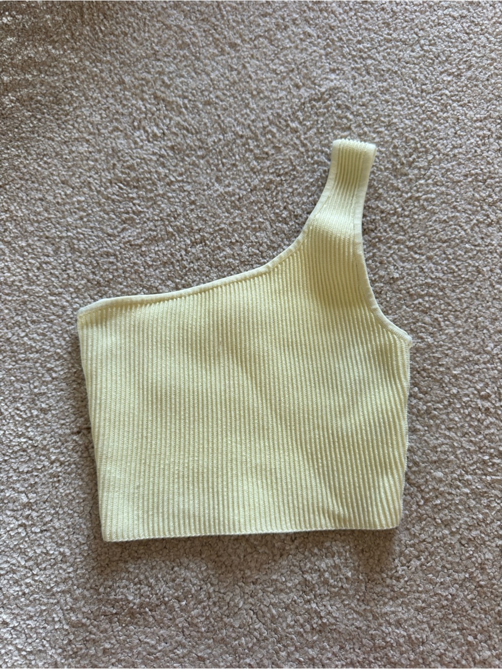 Aritzia One-Shoulder Ribbed Crop Top in Pale Yellow